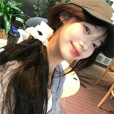 通往围墙之路